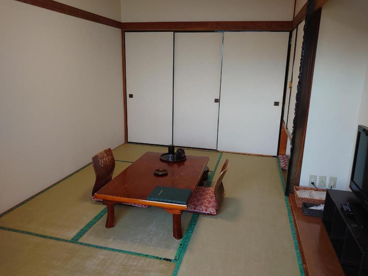 Hotel Izumi Shiraoi Exteriör bild
