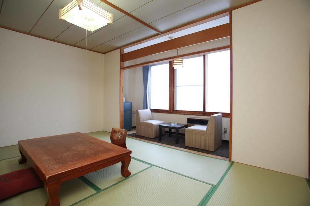 Hotel Izumi Shiraoi Exteriör bild